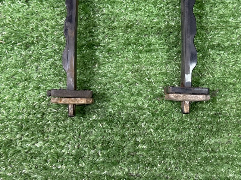 Ограничитель двери Hyundai i30 2013