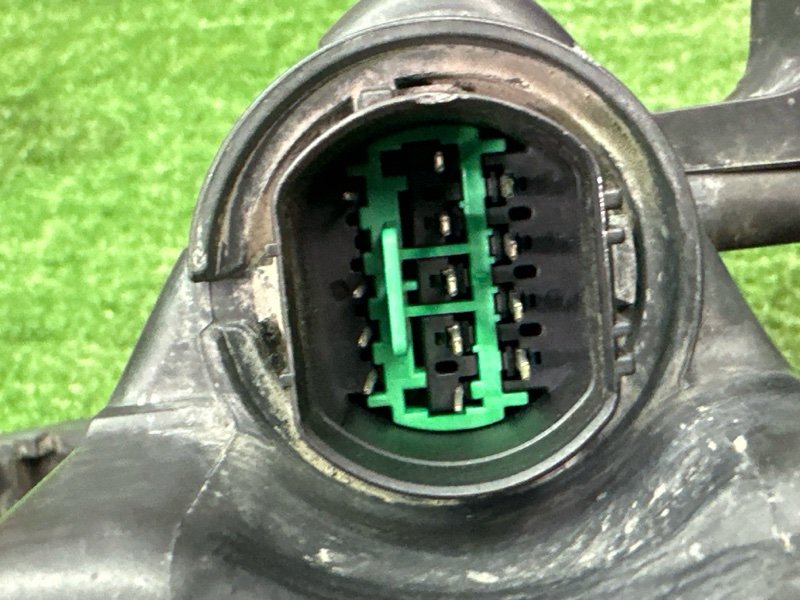 Фара Hyundai i30 2013