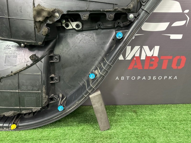 Обшивка двери Hyundai i30 2013