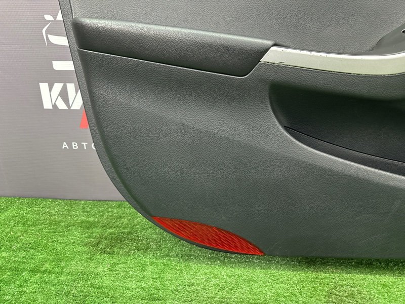 Обшивка двери Hyundai i30 2013