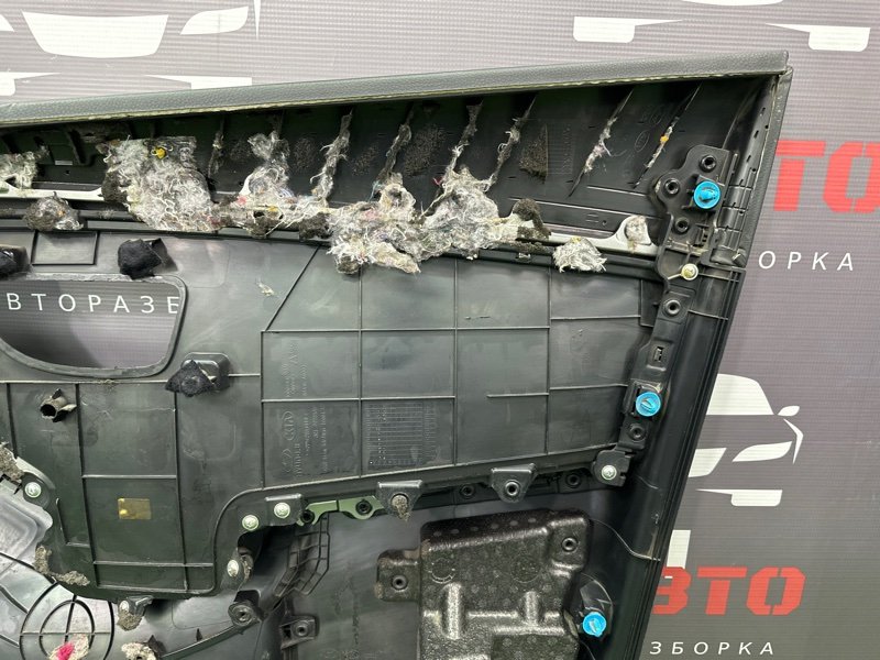 Обшивка двери Hyundai i30 2013