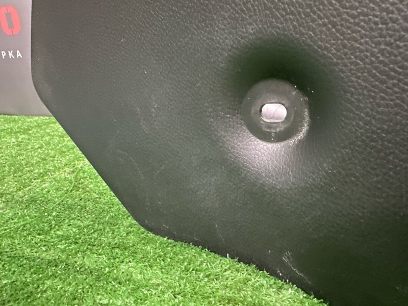 Центральная Консоль с подлокотником Hyundai i30 2013