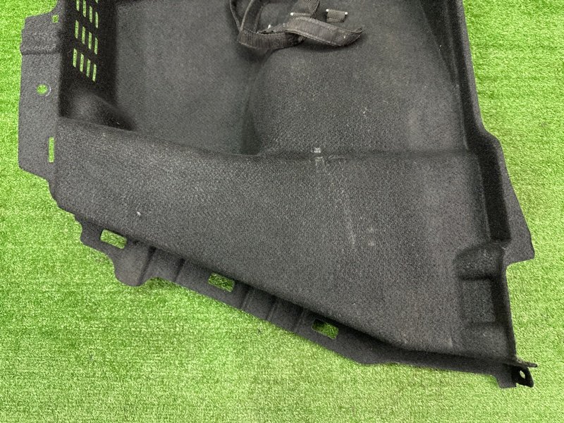 Обшивка багажника Hyundai i30 2013