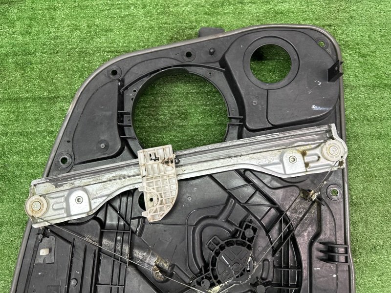 Механизм стеклоподъёмника Hyundai i30 2013