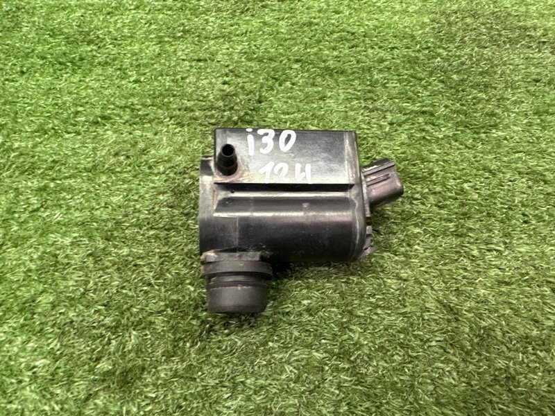 Насос омывателя стекла Hyundai i30 2013