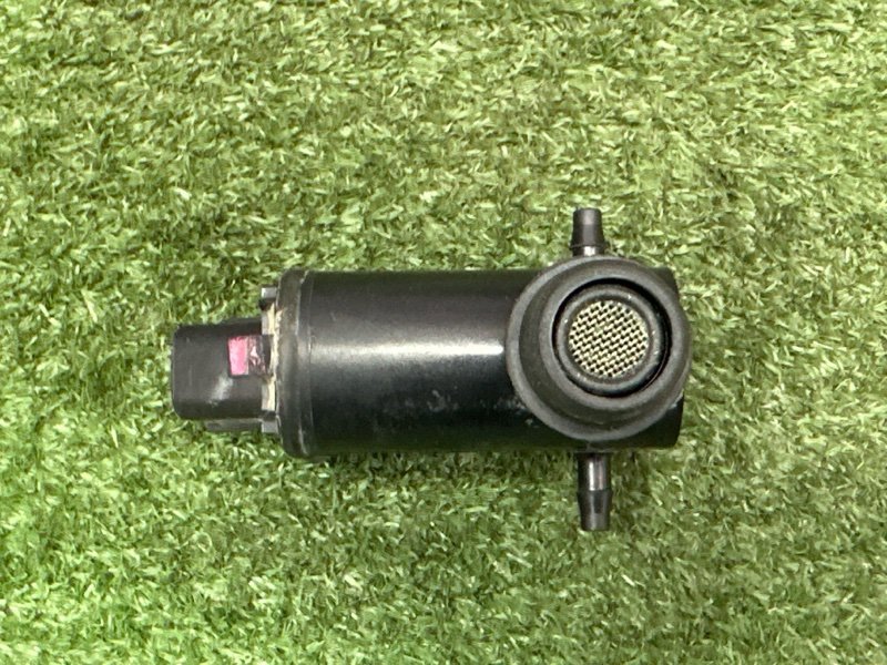 Насос омывателя стекла Hyundai i30 2013