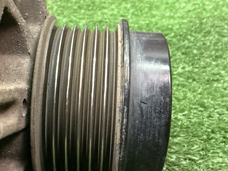 Генератор Hyundai i30 2013