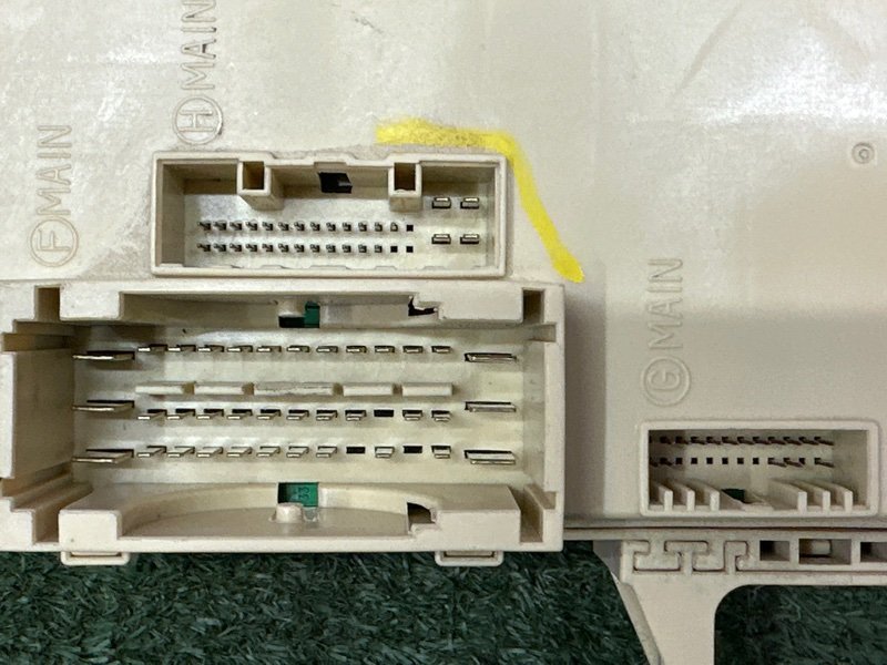 Блок предохранителей салонный Hyundai i30 2013