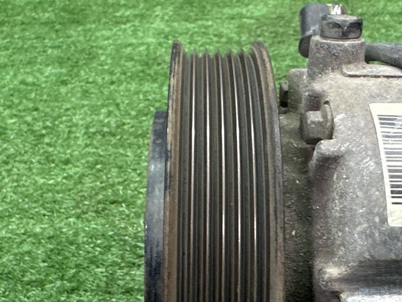 Компрессор кондиционера Hyundai i30 2013