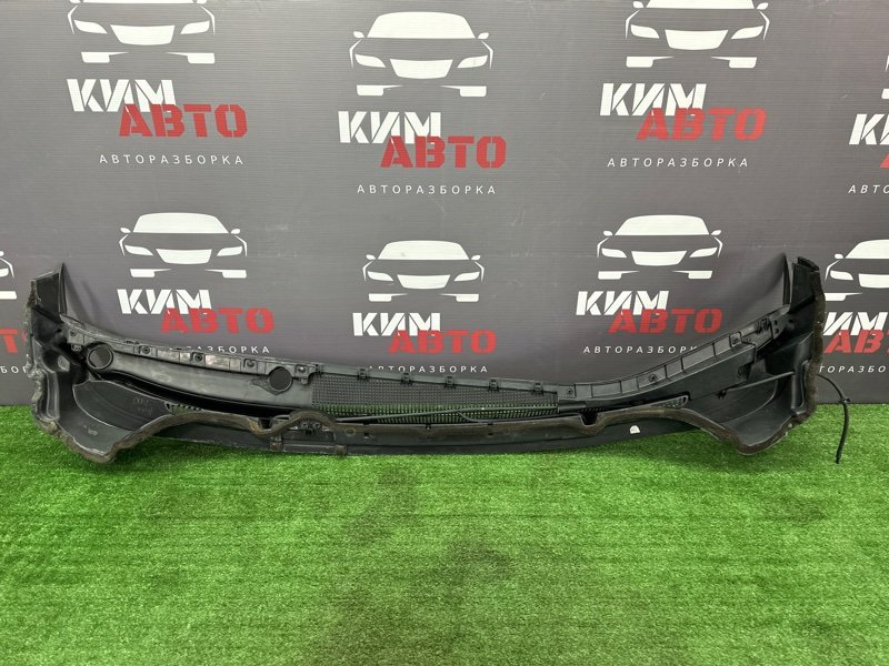 Жабо Накладка Стеклоочистителя Hyundai i30 2013