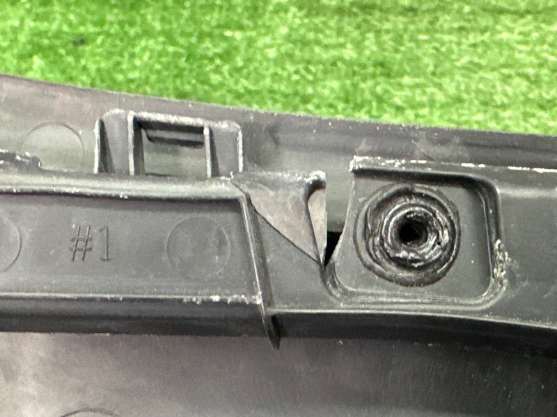 Жабо Накладка Стеклоочистителя Hyundai i30 2013