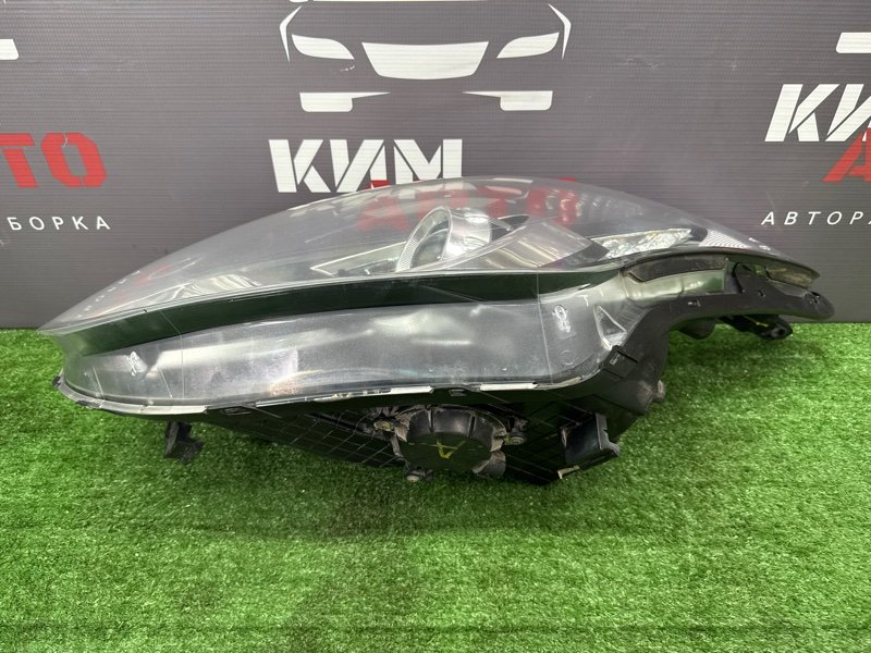 Фара Hyundai i30 2013
