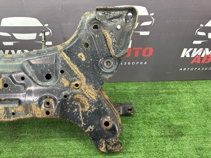 Подрамник Балка Hyundai i30 2013