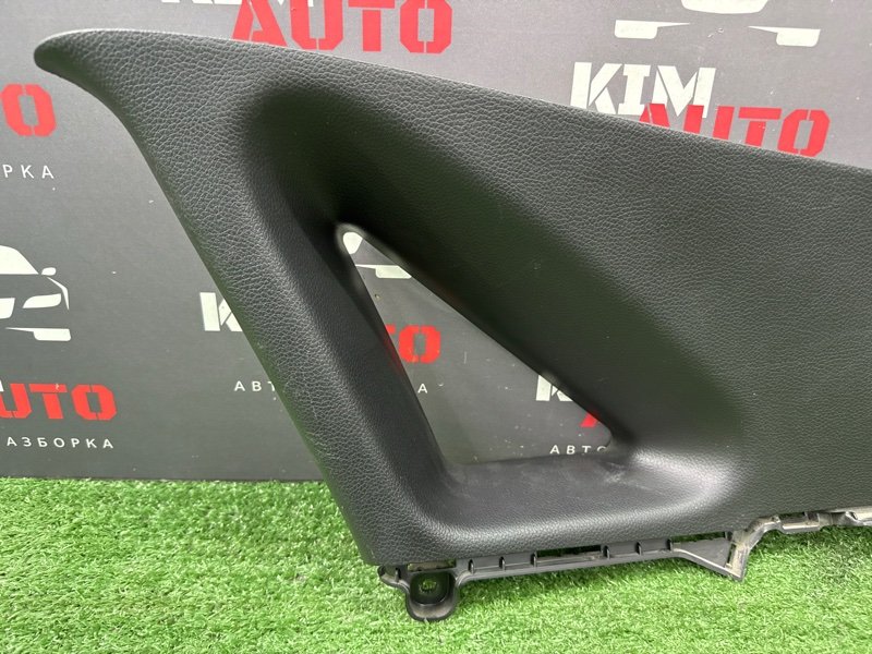 Обшивка стойки Hyundai i30 2013