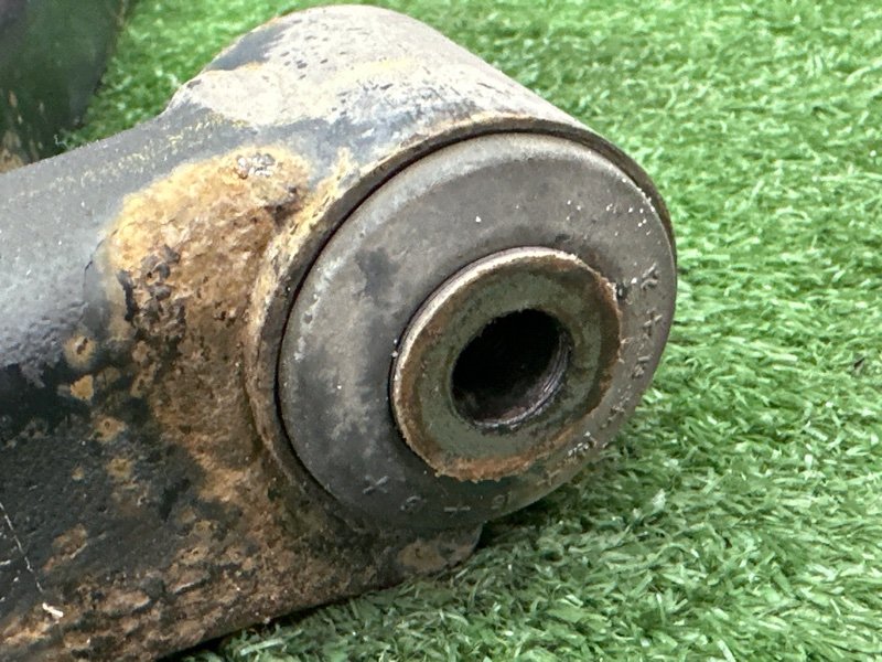 Рычаг подвески Hyundai i30 2013