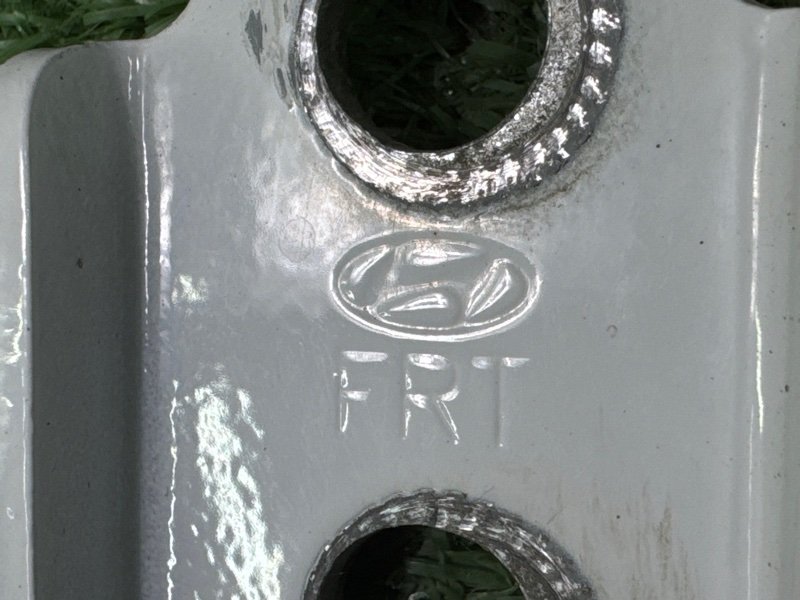 Петли двери Hyundai i30 2013