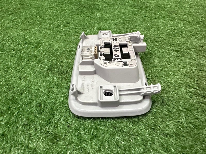 Плафон салонный Hyundai i30 2013