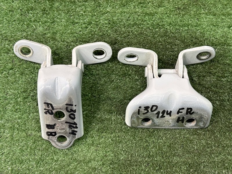 Петли двери Hyundai i30 2013