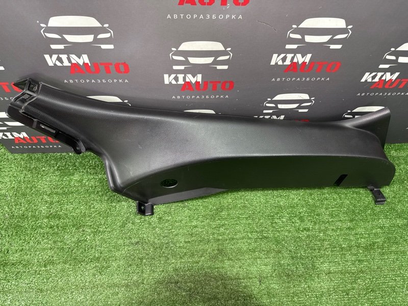 Обшивка стойки нижняя Hyundai i30 2013