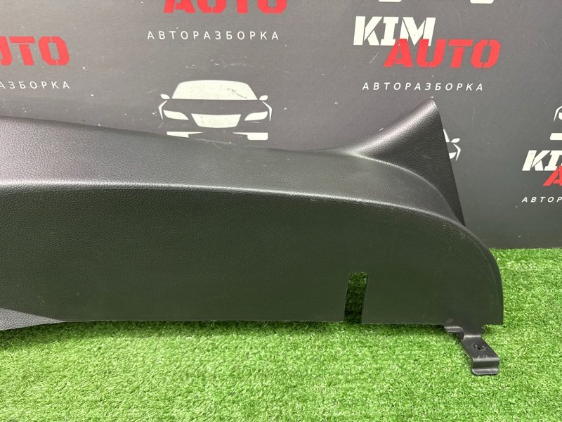 Обшивка стойки нижняя Hyundai i30 2013