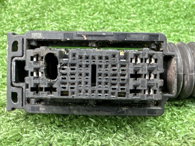 Проводка двери Hyundai i30 2013