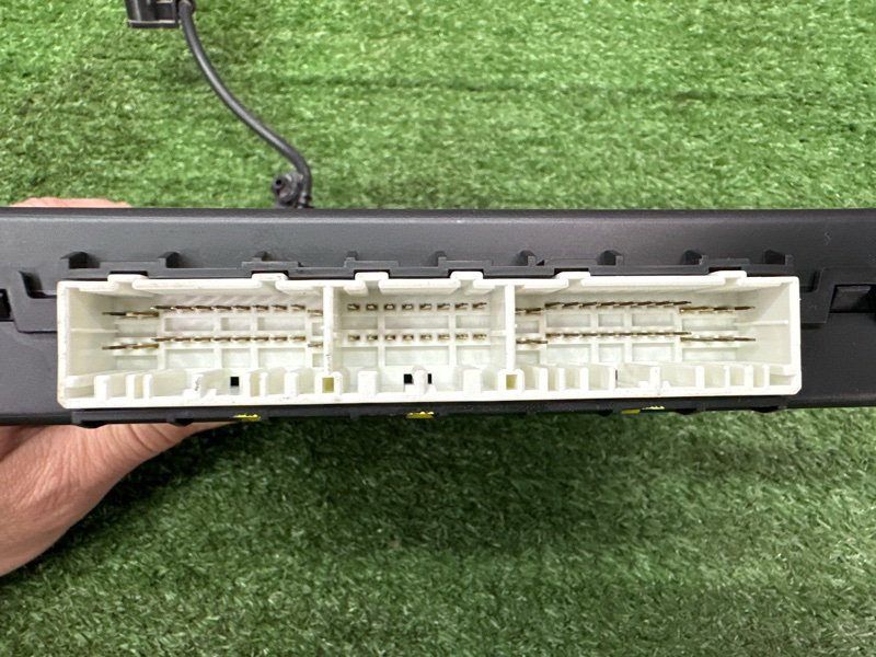 Блок комфорта(BCM) Hyundai i30 2013