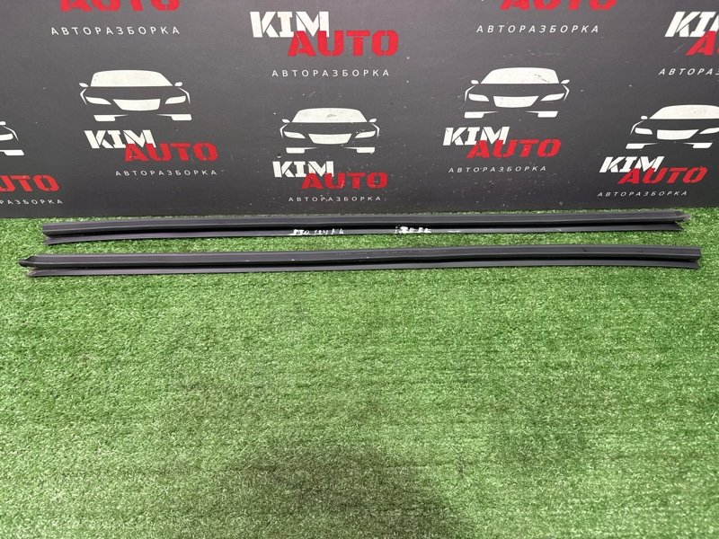 Уплотнитель стекла(бархотка) внутренний Hyundai i30 2013