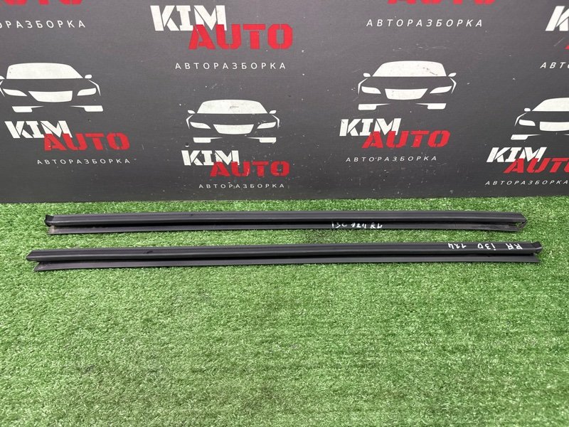 Уплотнитель стекла(бархотка) внутренний Hyundai i30 2013