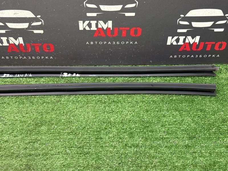 Уплотнитель стекла(бархотка) внутренний Hyundai i30 2013