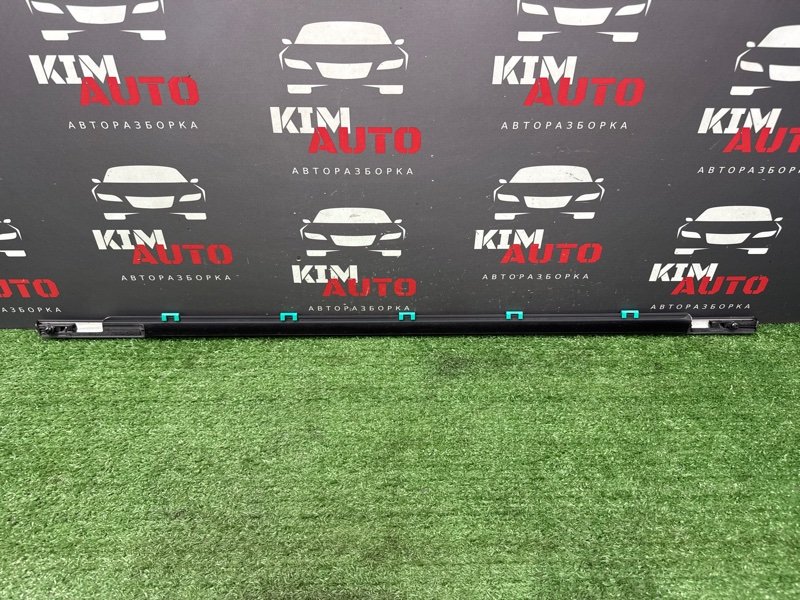 Уплотнитель стекла наружный (Бархотка) Hyundai i30 2013