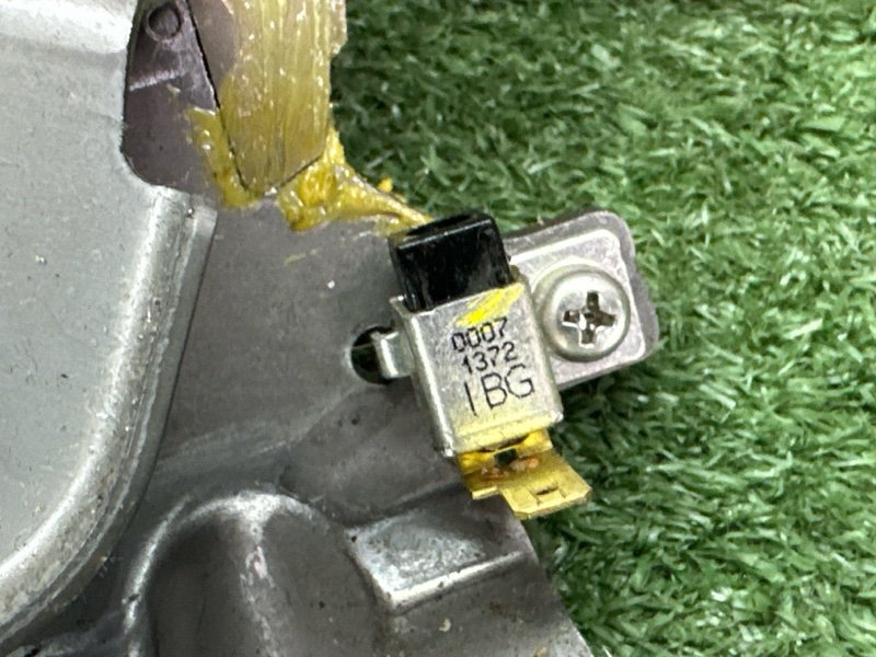 Рычаг стояночного тормоза (ручник) Hyundai i30 2013