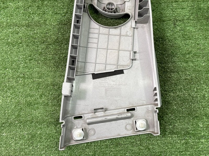 Обшивка стойки Hyundai i30 2013