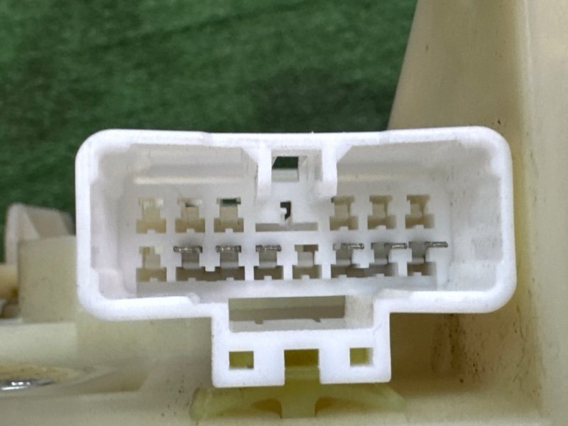 Селектор АКПП Hyundai i30 2013