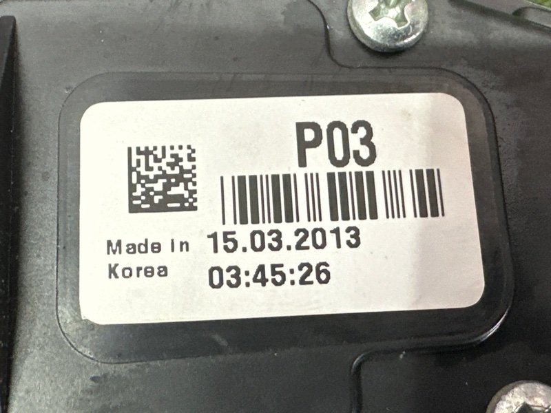 Педаль газа электронная Hyundai i30 2013