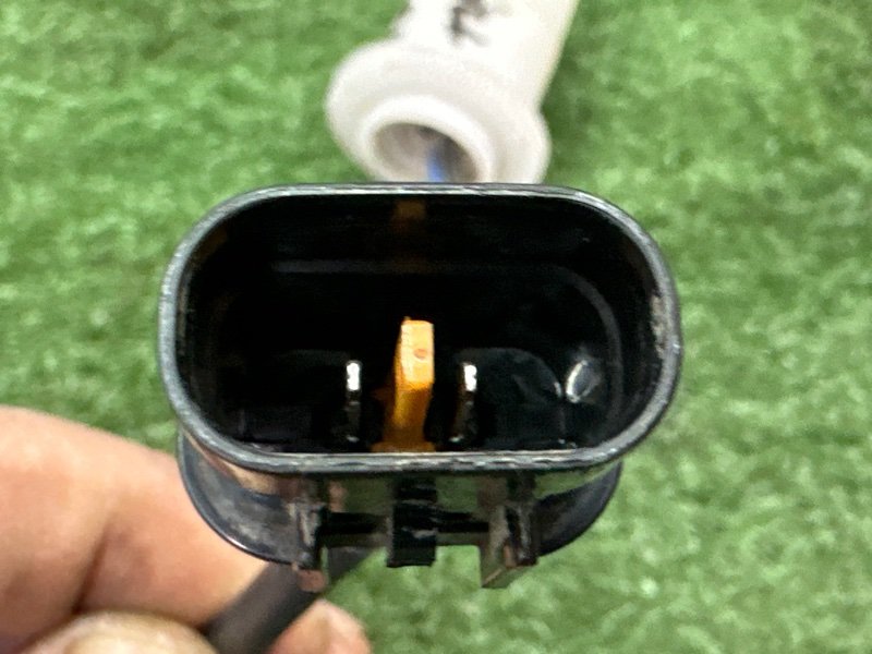 Датчик уровня бачка омывателя Hyundai i30 2013