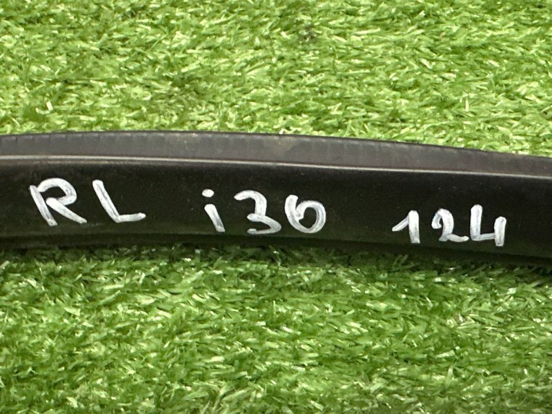 Уплотнитель проема двери Hyundai i30 2013