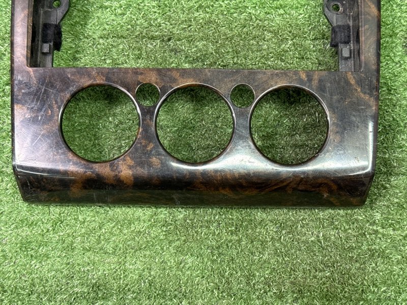 Рамка магнитолы Ford Focus 2