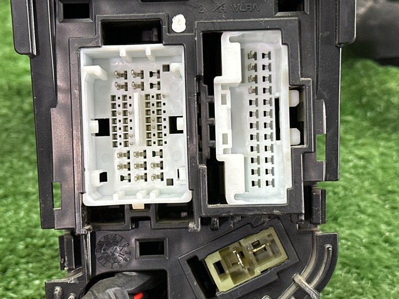 Проводка салона Hyundai i30 2013