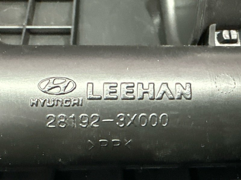 Корпус воздушного фильтра Hyundai i30 2013