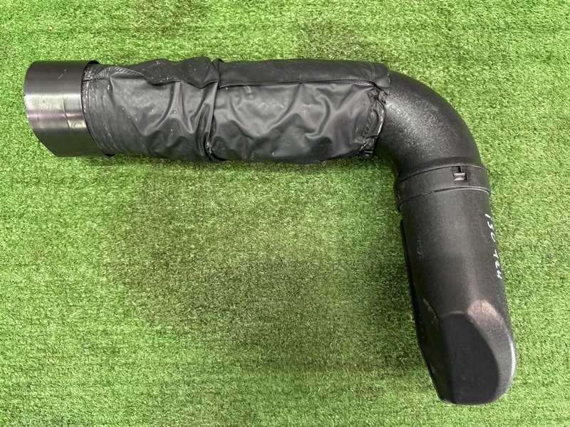 Воздухозаборник Hyundai i30 2013