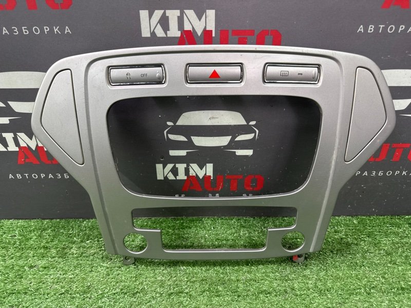 Рамка магнитолы Ford Mondeo 4