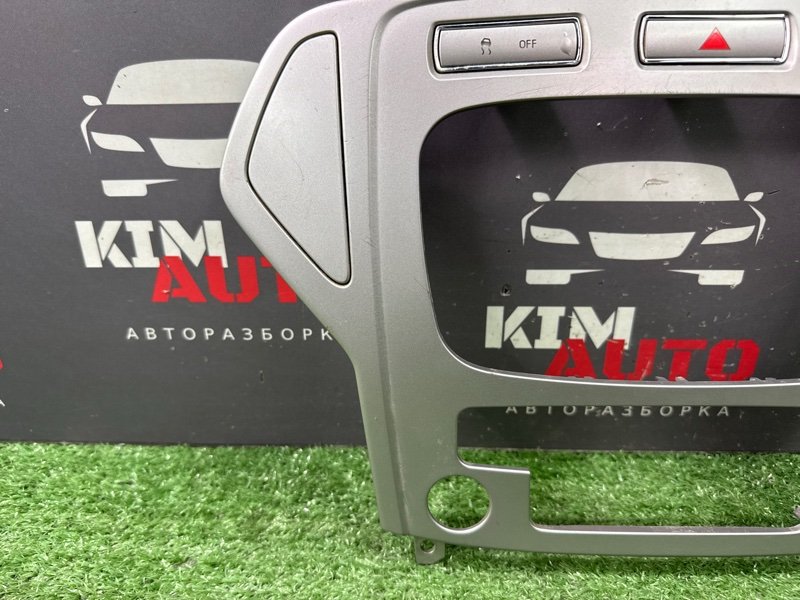 Рамка магнитолы Ford Mondeo 4