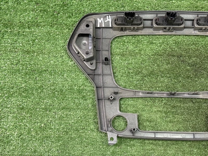 Рамка магнитолы Ford Mondeo 4