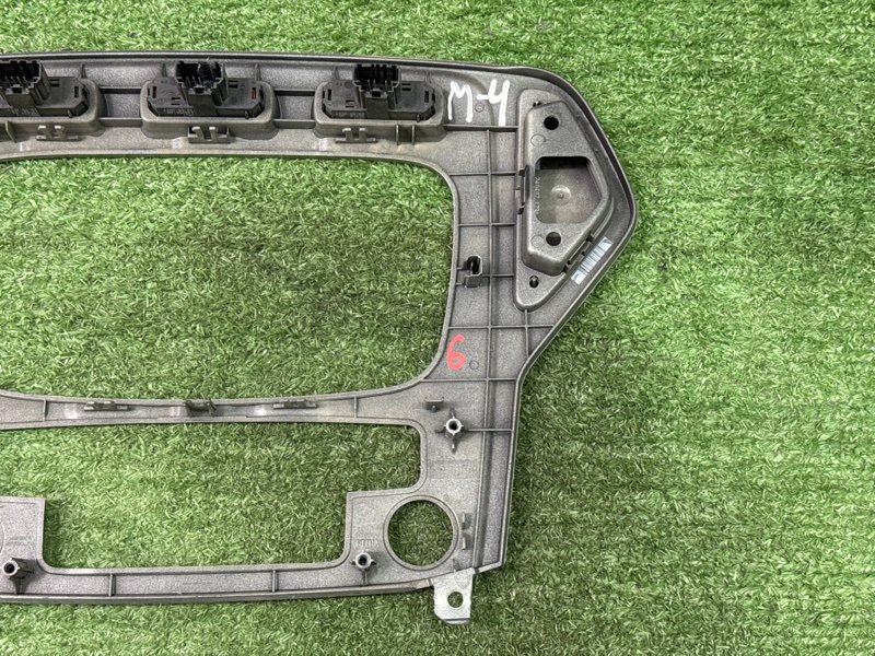 Рамка магнитолы Ford Mondeo 4