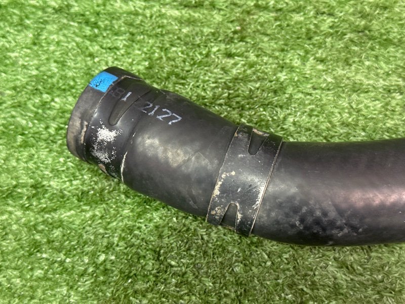 Патрубок охлаждения Hyundai i30 2013