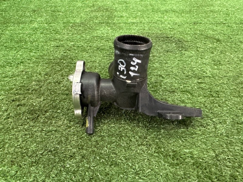 Горловина радиатора Hyundai i30 2013