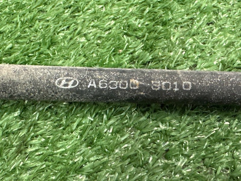 Трос ручника Hyundai i30 2013