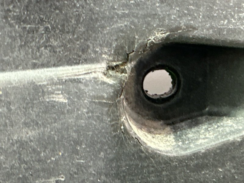 Защита днища кузова Hyundai i30 2013