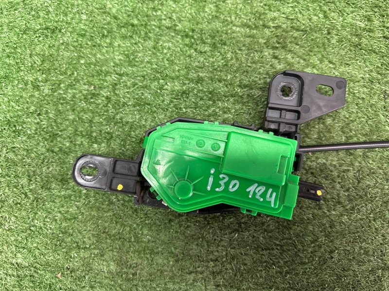 Активатор лючка бензобака Hyundai i30 2013