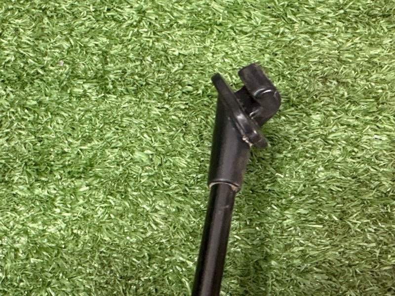 Упор капота Hyundai i30 2013